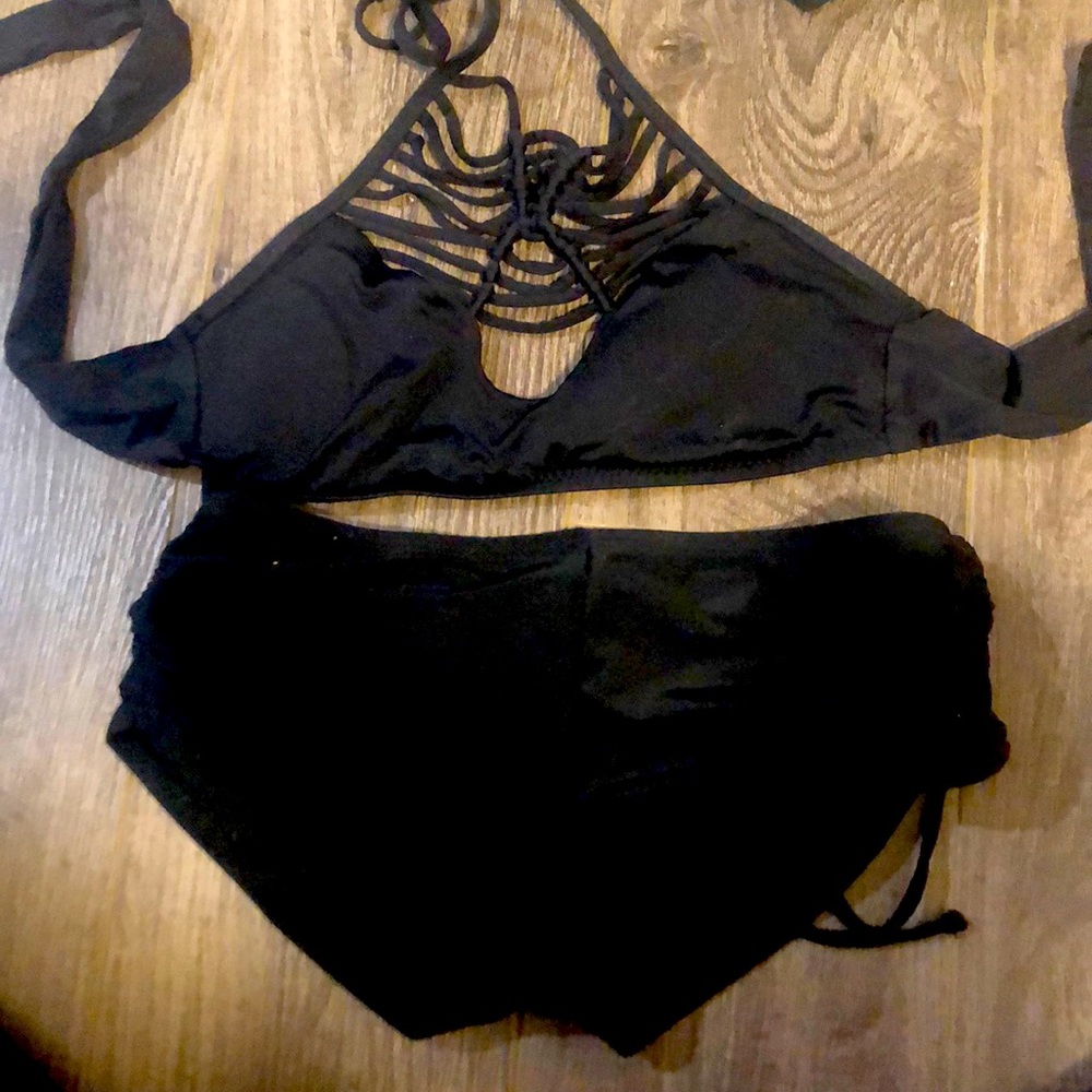 Black bikini- Small